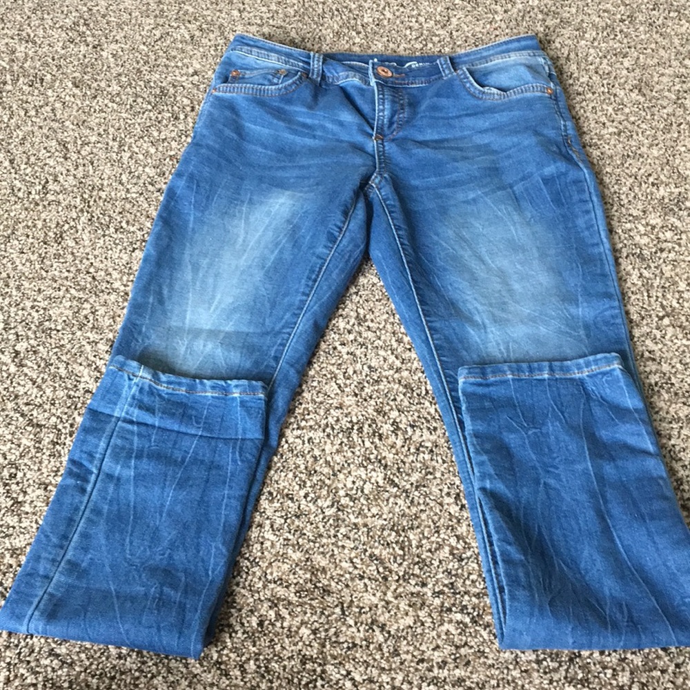 Jeans